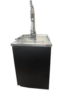 lot 187 image: Micro Matic MDD23 23 Direct Draw Beer Dispenser