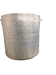 lot 195 image: Large Pot stainless steel