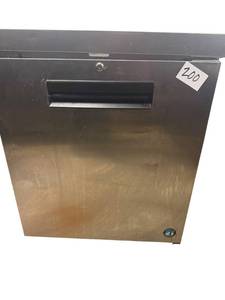 lot 200 image: Hoshizaki CRMR27-01 Commercial Single Section Undercounter Refrigerator