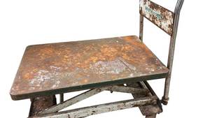 lot 235 image: Rolling Cart