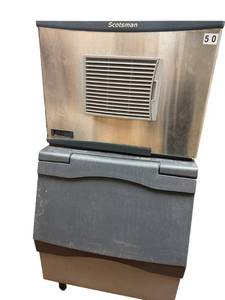 lot 243 image: Scotsman Prodigy Plus C0330MA-1E 30 Air Cooled Ice Machine.