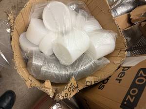 lot 519 image: Assorted Cups and Lids