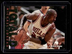 lot 71 image: Michael Jorda Total D Insert 1995-96 Fleer #3 Basketball Card