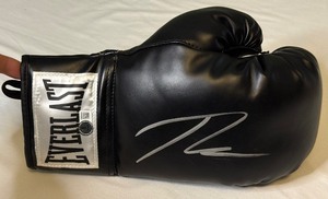 lot 121A image: Ryan Garcia Signed Boxing Glove With Beckett COA