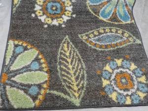 lot 29 image: Maples Rug 20 x 44...