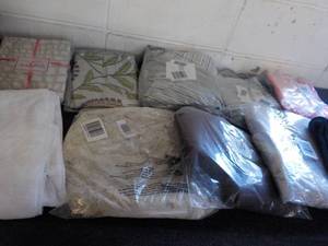 lot 40 image: New Overstock from JC Penny...