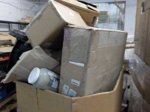 lot 52 image: Pallet of Unclaimed, Overstock, and...