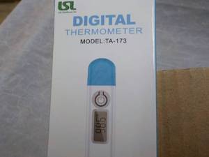 lot 75 image: Box of 30 Digital Thermometers...