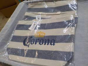 lot 79 image: 3 Corona Canvas Bags 20 x 15...