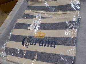 lot 80 image: 3 Corona Canvas Bags 20 x 15...