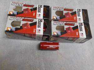 lot 83 image: 4 Morse Premium Bimetal Master Coba...