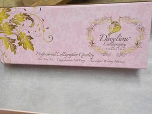 lot 90 image: Daveliou Calligraphy Set...