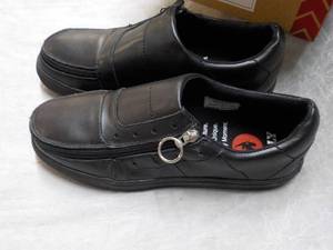 lot 114 image: Billy Black Lace less Oxford size M...