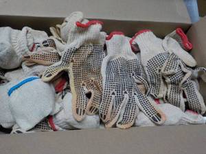lot 126 image: 35 or more pair Cotton Work Gloves ...