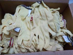 lot 130 image: 35 or more pair Cotton Work Gloves ...