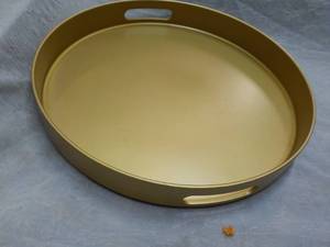 lot 136 image: Gold Round 13 Diameter Serving Tra...