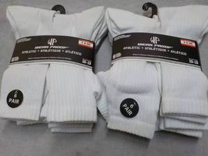 lot 161 image: 12 pair White Wear Proof Athletic S...