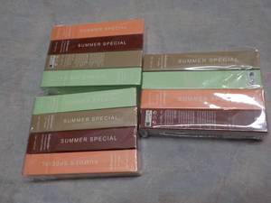 lot 188 image: 12 Summer Special Lip Balm...