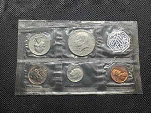 lot 88 image: 1964 U.S. Mint Proof Set