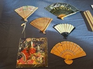 lot 87 image: Japanese Handkerchief (Artwork Inspired by Tale of Genji), Five Unique Japanese Fans