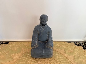 lot 12 image: Statue Guerrier Asiatique (Removable Head)  12 Tall x 6 Wide x 7 Deep