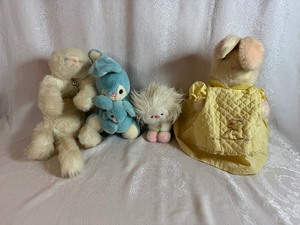 lot 103 image: Vintage Plush Toys Dakin Frou Frou Nature Babies, Yellow Plush Bunny, Blue Mom and Baby Plush Bunny, 1981 Charm Co Japan Cat