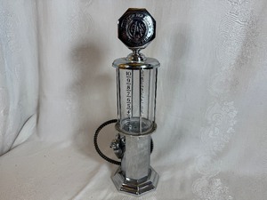 lot 101 image: Gas Pump Whiskey Decanter Dispenser One for the Road Fill Er Up Bar Decor