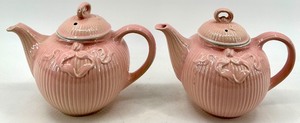 lot 9 image: Vintage Hall China Pink Ribbed Teapots - Made in USA (Pair)