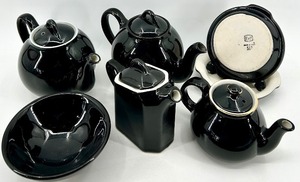 lot 12 image: Vintage Hall Pottery- Black Glaze Teapots, Creamer and 3 bowls