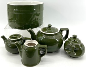 lot 39 image: Vintage Variety of Hall China - Green - Teapots and More