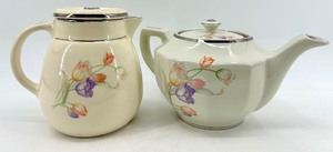 lot 107 image: Vintage Halls Tulip Pattern Teapot & Coffee Pot - Made in USA