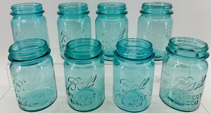 lot 172 image: Vintage Ball Perfect Mason Teal Glass Mason Jars - 8 Jars