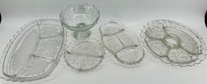 lot 217 image: Vintage Indiana Glass Vintage Clear Glass Serving Set - 5 Pieces