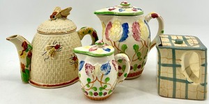 lot 120 image: Assorted Vintage Ceramics including Marutomaware Beehive Teapot - Made in Japan