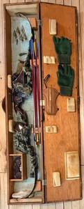 lot 28 image: Herters 58-Inch Archery Set with Leather Case, Quiver, Gloves, Arrows & Broadheads