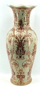 lot 33 image: Chinese Porcelain Vase - Crackle Glaze with Gold Floral Motif