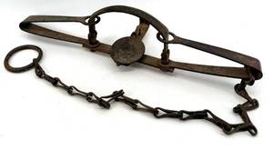 lot 162 image: Vintage Newhouse Bear Trap 19