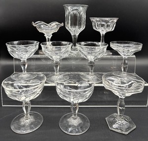 lot 226 image: Crystal Glassware Stemware Set - Cut-Crystal Dessert Bowls & Coupe Glasses