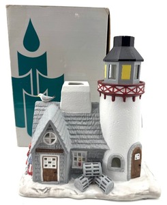 lot 244 image: Stone Harbor Lighthouse & Cottage Snow Scene Figurine - Resin Coastal Decor