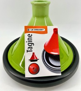 lot 2 image: NEW Le Creuset Tagine Lime Green Made in France - Lid & Base Included
