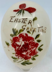 lot 4 image: Victorian Antique Hand-Blown & Hand-Painted Glass Egg - Easter Greeting Design
