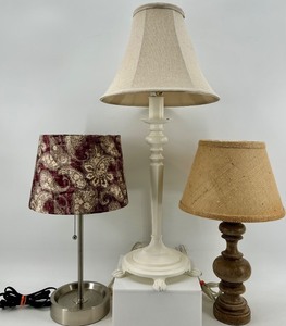 lot 101 image: Table Lamps - Set of 3 Vintage White & Burlap Shade Lamps, Burgundy Damask Shade