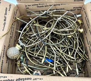 lot 119 image: Lamp Parts - Vintage Brass Harps & Sockets Hardware for Chandeliers