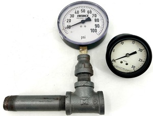 lot 140 image: Ashcroft Dual-Gauge Pressure Gauge Assembly 0-100 psi & 0-30 psi on T-Fitting