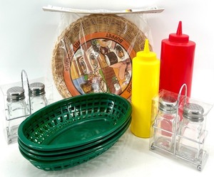 lot 149 image: Picnic Party Pack - #2