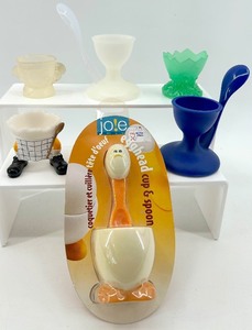 lot 264 image: Vintage Egg Cups including Joie Egg Cup & Spoon in Original Packaging