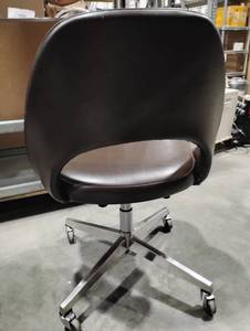 lot 13SK image: Knoll Associates Rolling Chair (601192)