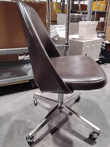 Knoll Associates Rolling Chair (601192)