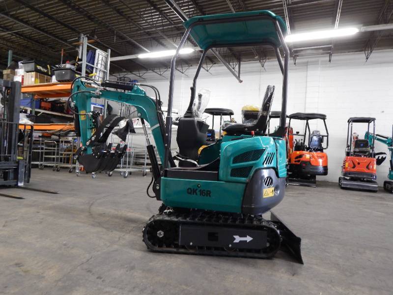 lot 12 image: NEW CFG QK16R Mini Excavator with Hydraulic Thumb