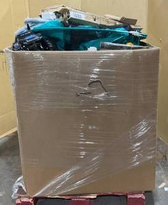 lot 154 image: PALLET OF WHOLESALE MERCHANDISE